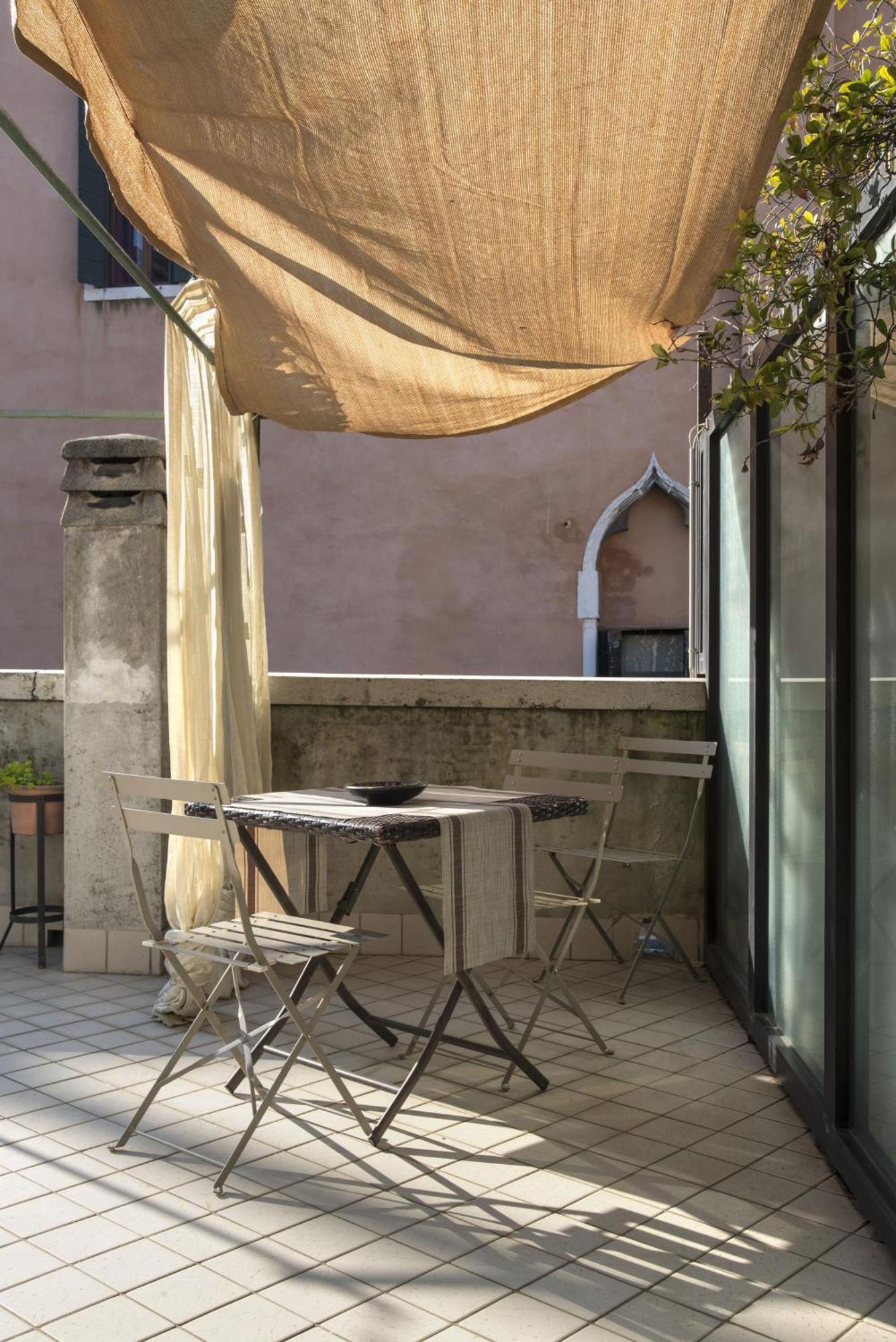 Tre Sestieri Terrace - Canal View 2024 Guest house